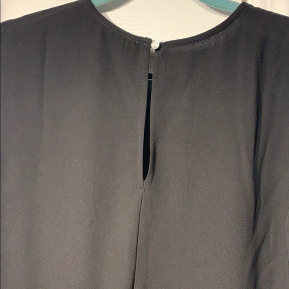 Black Assymetrical Tunic 3/4 Sleeve - Picture 9 of 10